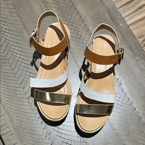 Tommy Hilfiger Tan, White & Gold Triple Strap Sandals